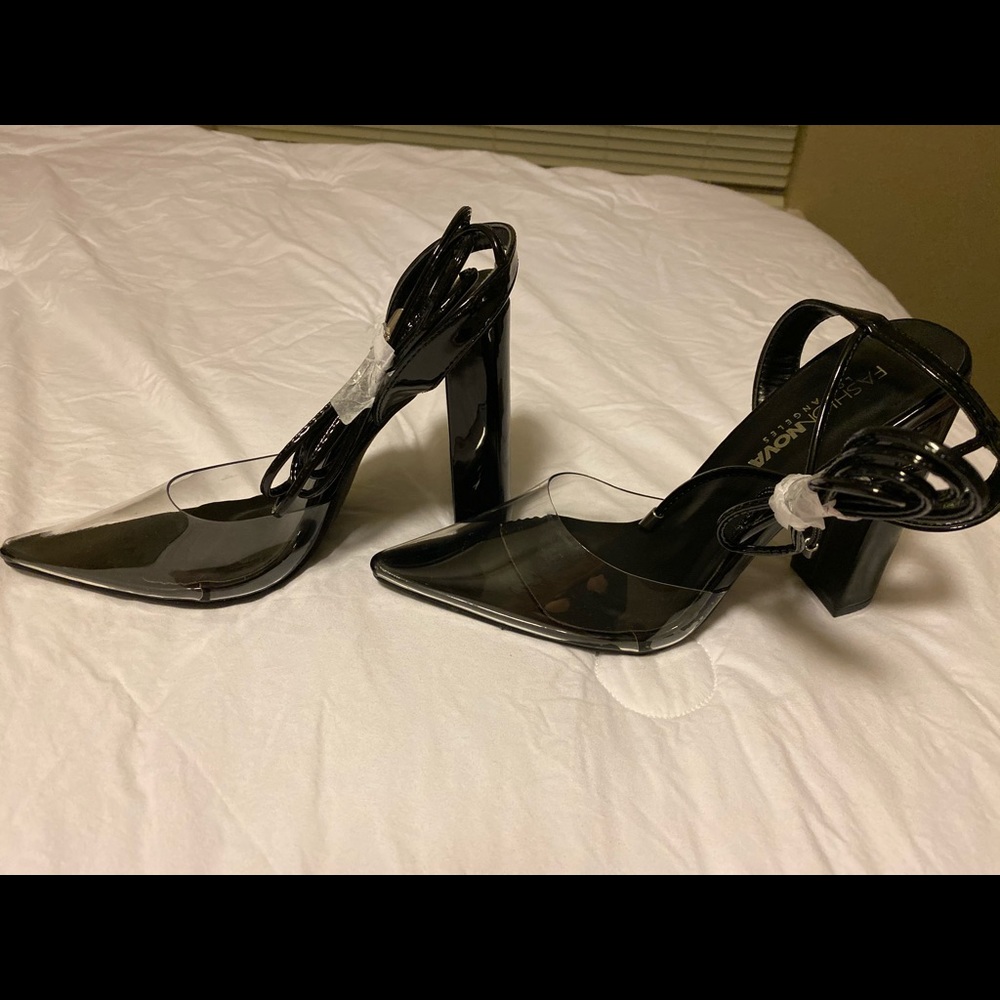 Heels - Picture 2 of 7